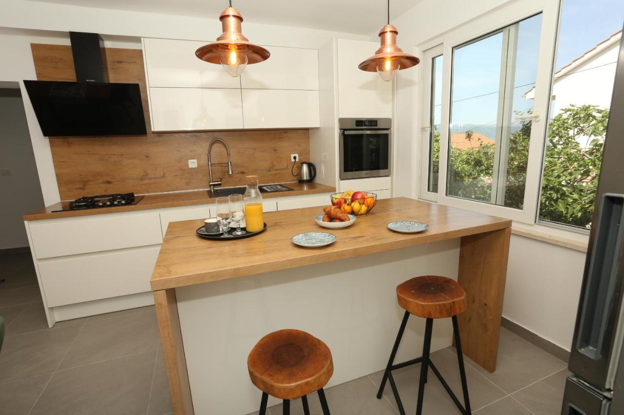 Apartman Luce Trogir Bagian luar foto