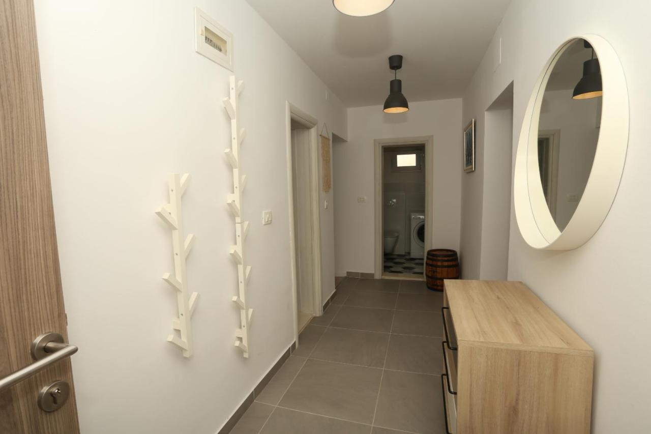 Apartman Luce Trogir Bagian luar foto