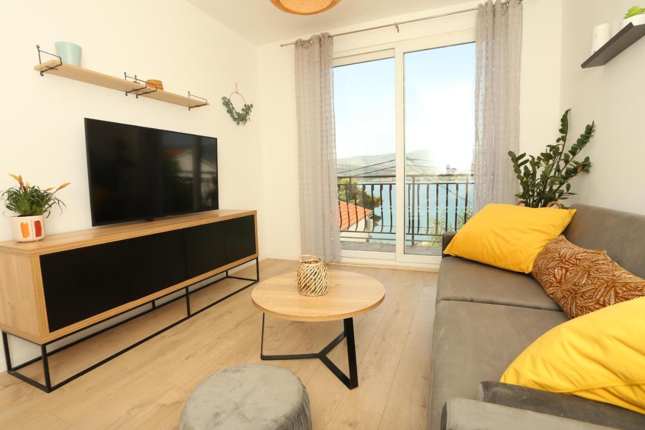 Apartman Luce Trogir Bagian luar foto