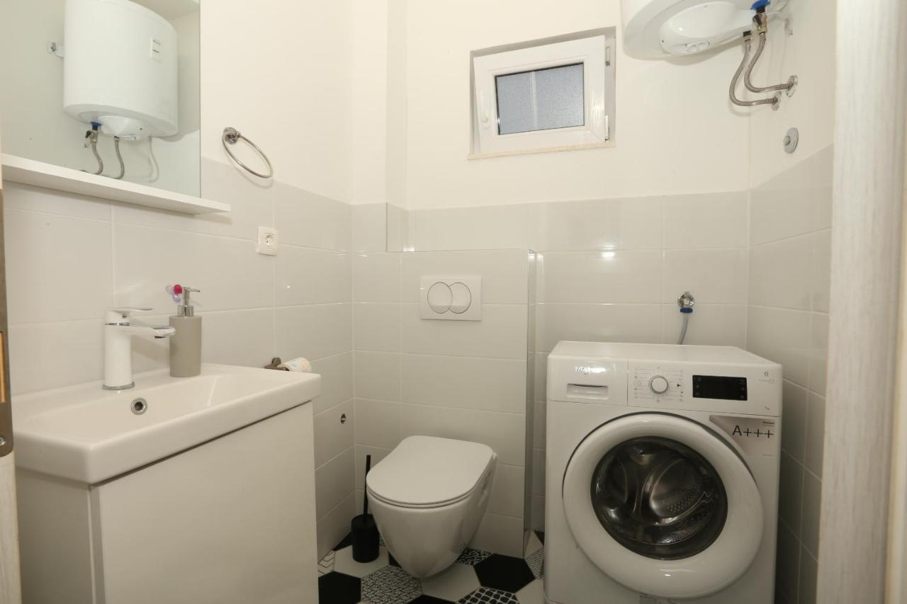 Apartman Luce Trogir Bagian luar foto